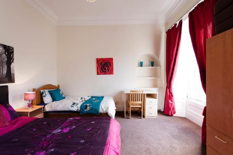 Edinburgh Central Roomz Aparthotel Exterior foto